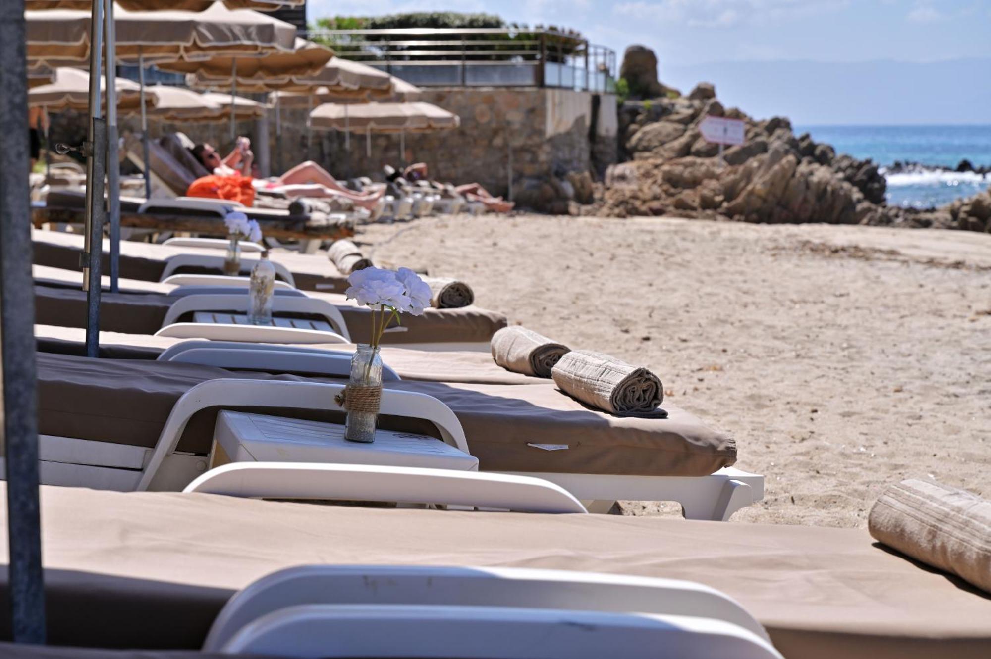 Hotel Le Week End Ajaccio  Exterior photo