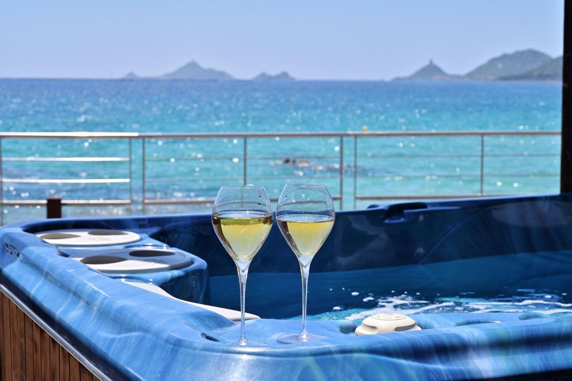 Hotel Le Week End Ajaccio  Exterior photo